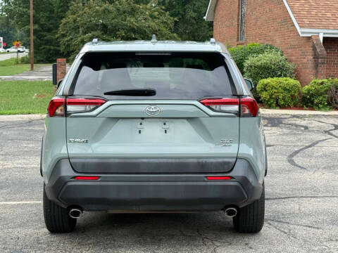 2022 Toyota RAV4 XLE