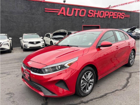 2023 Kia Forte for sale at AUTO SHOPPERS LLC in Yakima WA