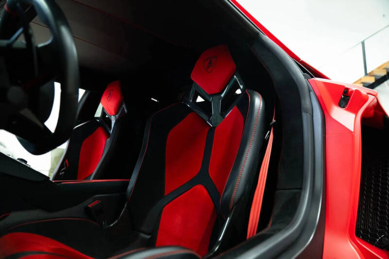 2019 Lamborghini Aventador LP 770-4 SVJ