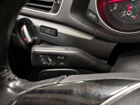 2017 Volkswagen Passat 1.8T R-Line