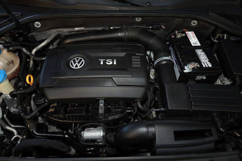 2017 Volkswagen Passat 1.8T S