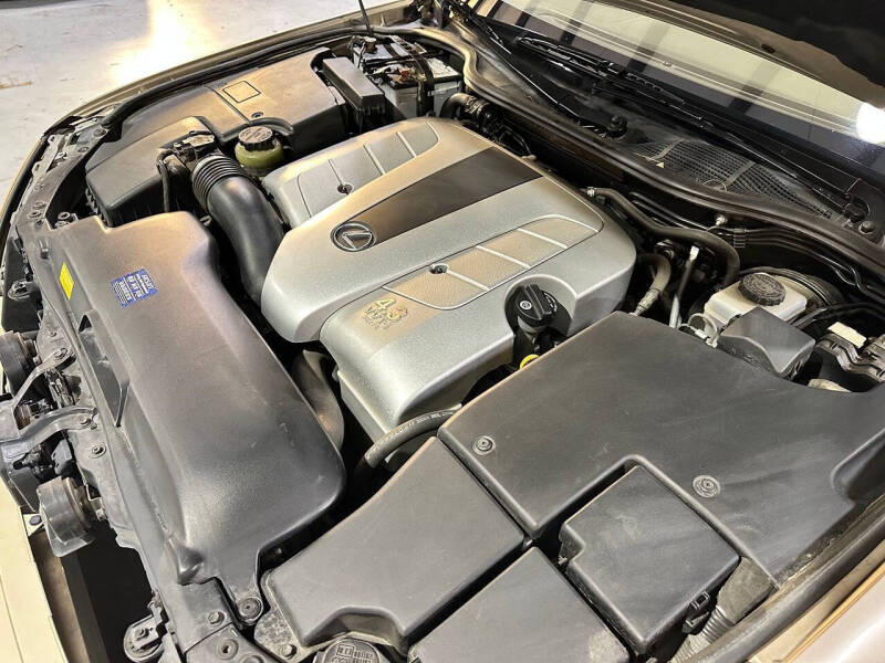 2005 Lexus LS 430