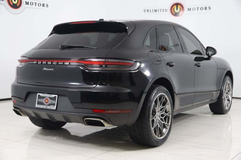 2020 Porsche Macan