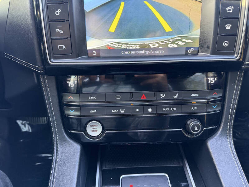 2017 Jaguar F-PACE S