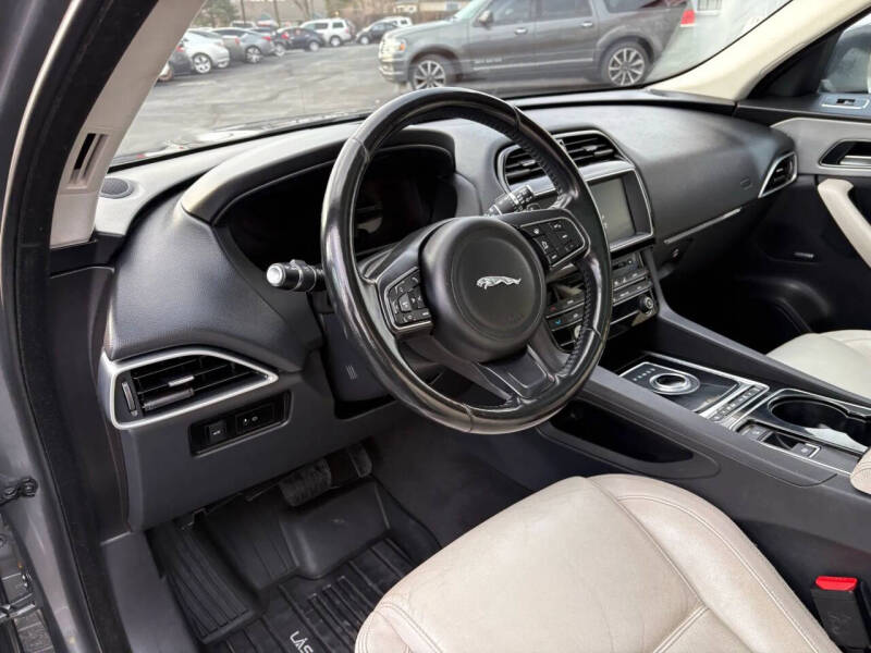 2017 Jaguar F-PACE 20d Prestige