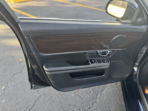 2014 Jaguar XJL Portfolio