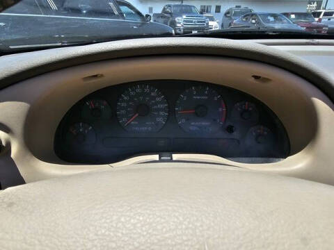 2000 Ford Mustang