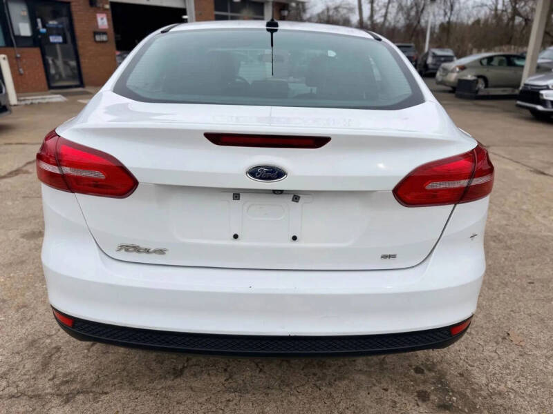 2015 Ford Focus SE