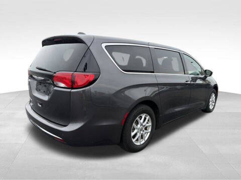 2020 Chrysler Pacifica Touring