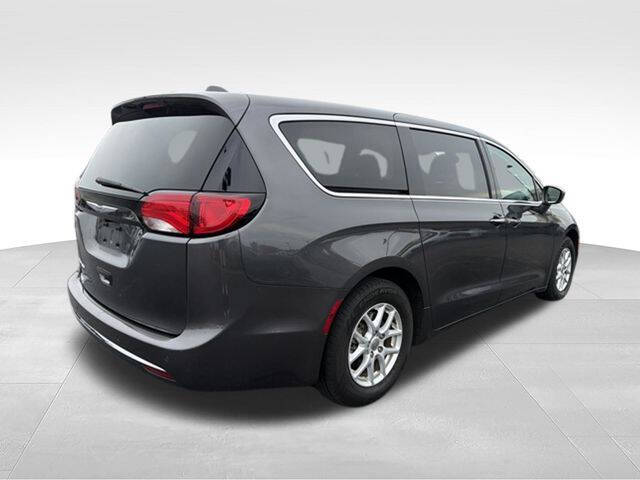 2020 Chrysler Pacifica Touring
