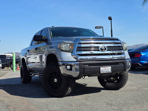 2017 Toyota Tundra SR5