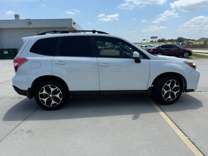 2016 Subaru Forester 2.0XT Premium