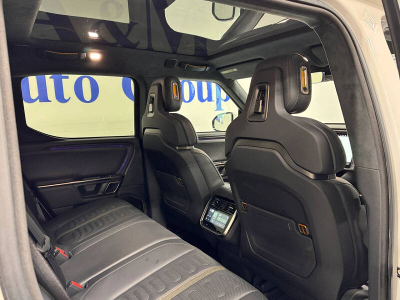 2022 Rivian R1T Adventure