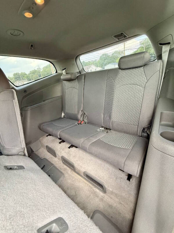 2012 Chevrolet Traverse LS
