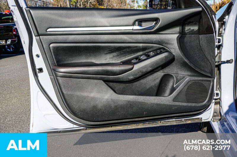 2024 Nissan Altima 2.5 SR