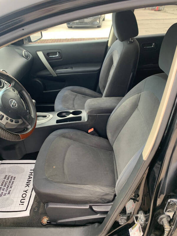 2010 Nissan Rogue S Krom