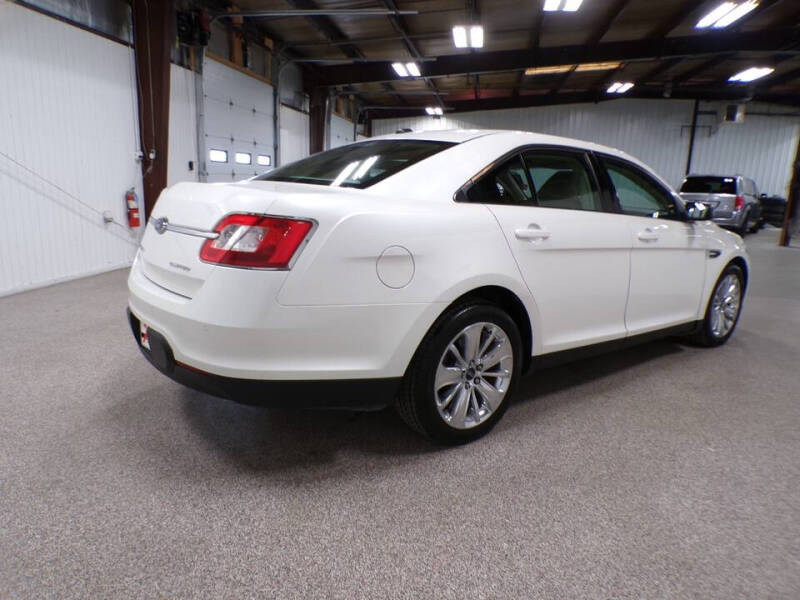 2010 Ford Taurus Limited
