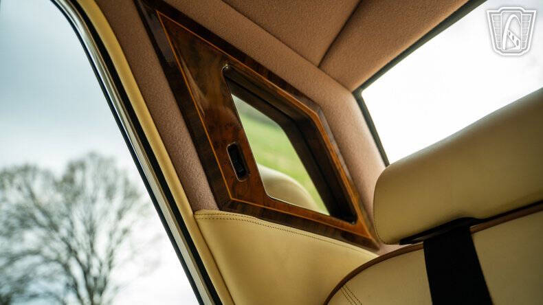 1993 Rolls-Royce Silver Spur