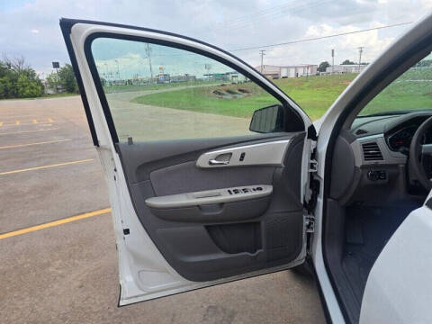 2010 Chevrolet Traverse LS
