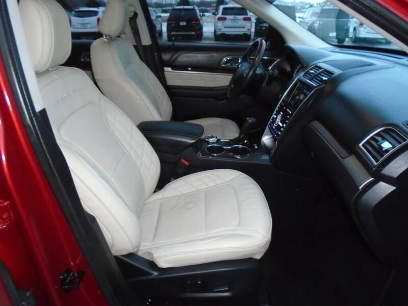 2019 Ford Explorer Platinum