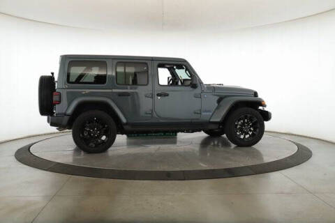 2025 Jeep Wrangler Sahara 4xe