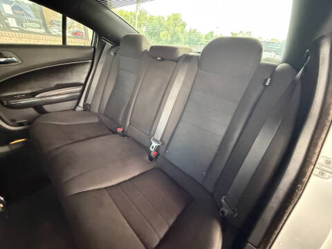 2012 Dodge Charger SXT Plus