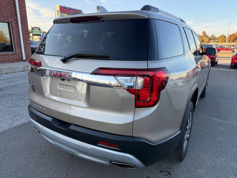 2022 GMC Acadia SLE