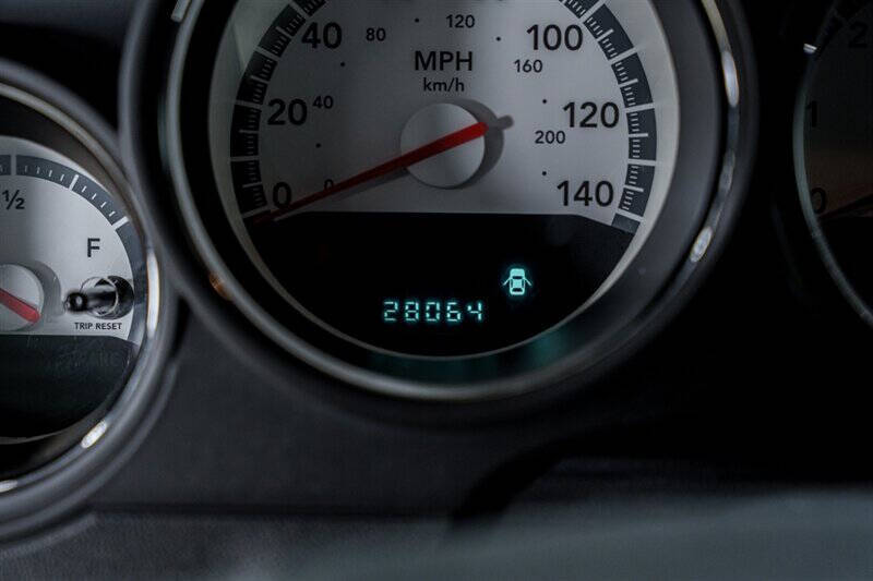 2010 Dodge Challenger SE