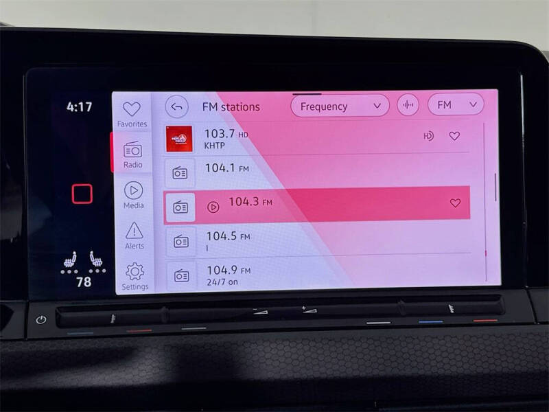 2022 Volkswagen Golf GTI SE