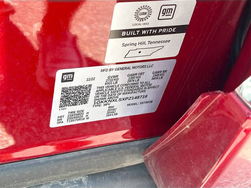 2023 GMC Acadia Denali