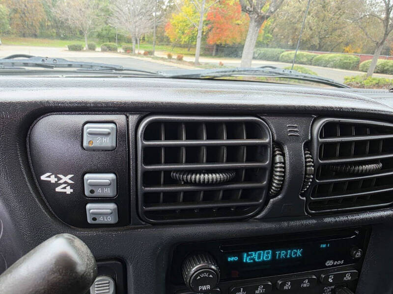 2003 Chevrolet Blazer LS