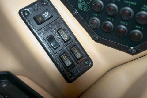 1998 AM General Hummer Hard Top