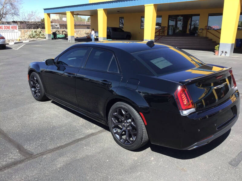 2019 Chrysler 300 S