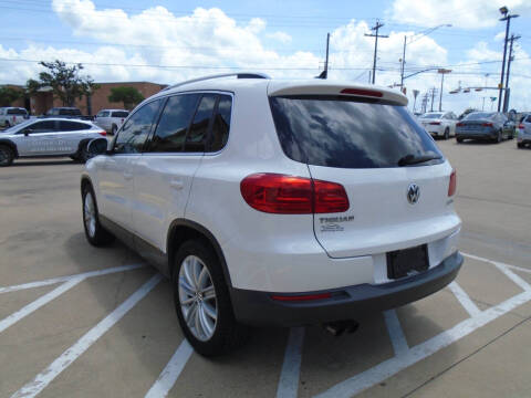 2012 Volkswagen Tiguan SE