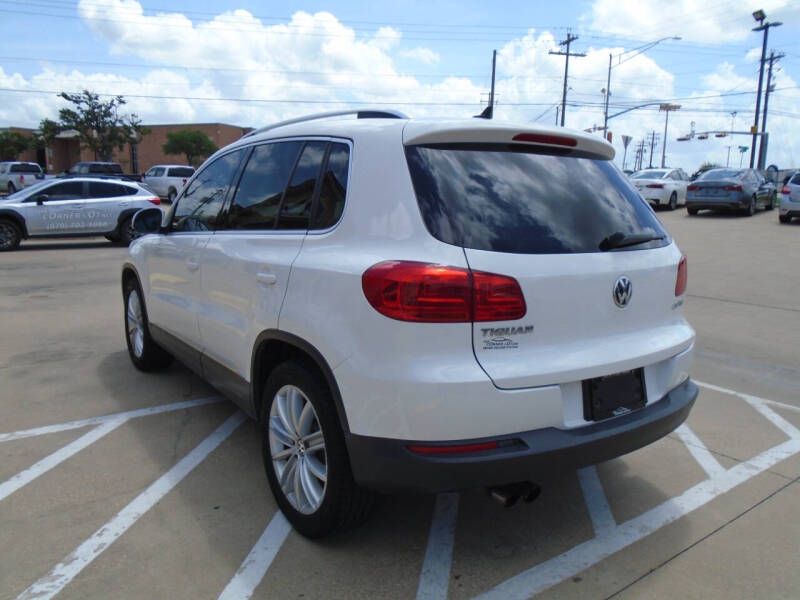 2012 Volkswagen Tiguan SE