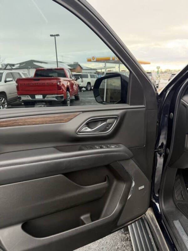 2022 Chevrolet Suburban High Country