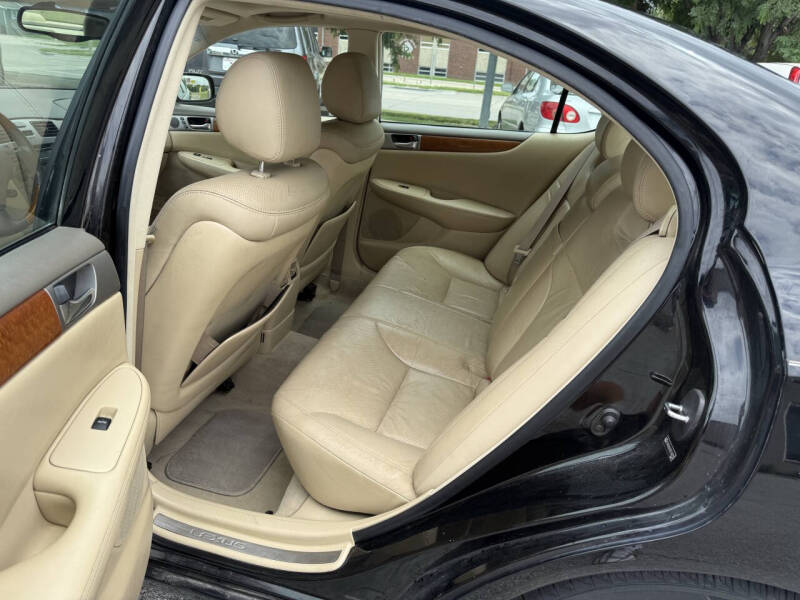 2005 Lexus ES 330