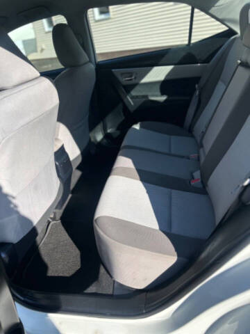 2017 Toyota Corolla LE