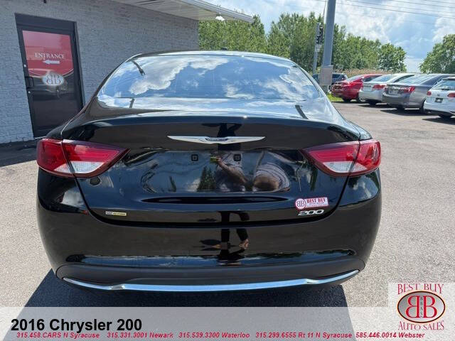 2016 Chrysler 200