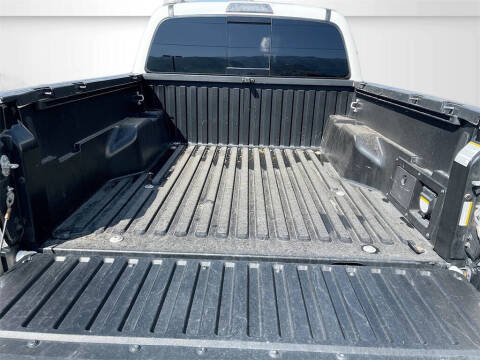 2022 Toyota Tacoma TRD Off-Road