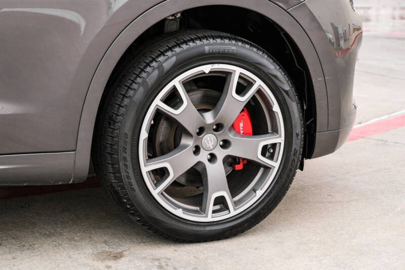 2017 Maserati Levante