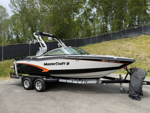 2014 MasterCraft X10