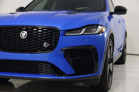 2024 Jaguar F-PACE SVR