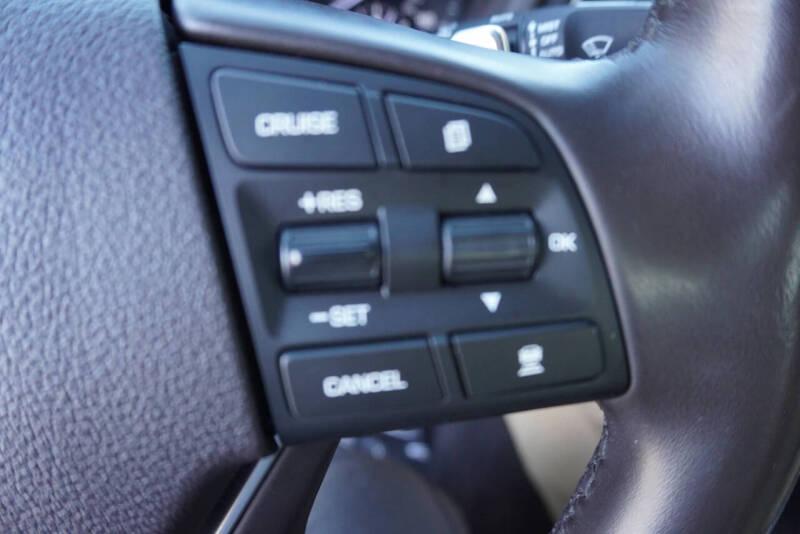 2018 Genesis G80