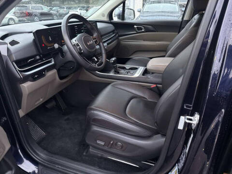 2025 Kia Carnival LXS