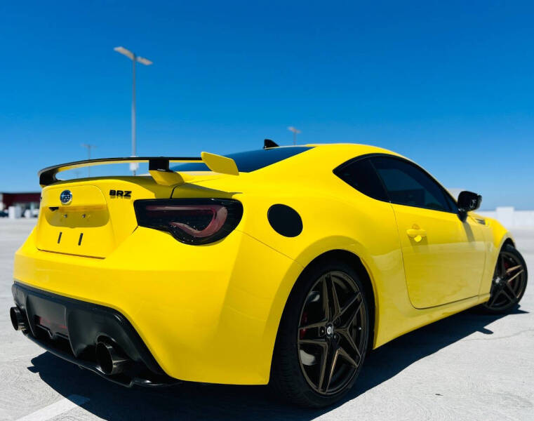 2017 Subaru BRZ Series.Yellow