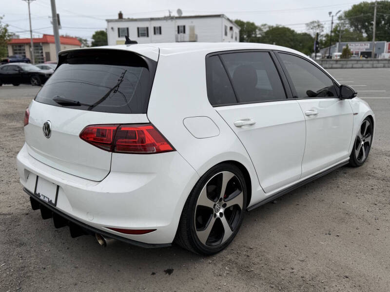 2015 Volkswagen Golf GTI S