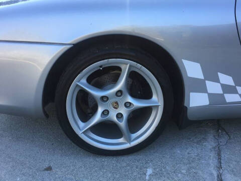 2004 Porsche 911 Carrera