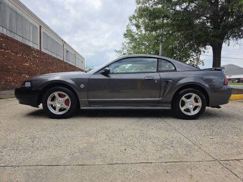2004 Ford Mustang