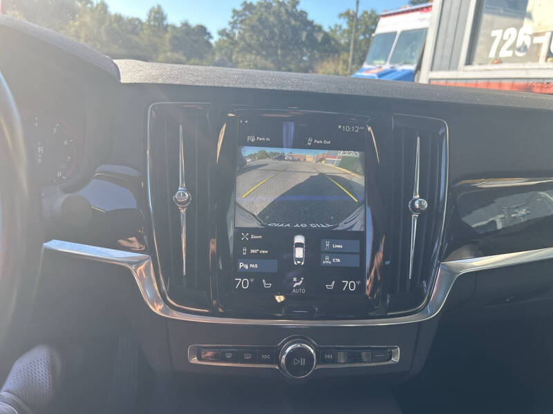 2018 Volvo S90 T5 Momentum